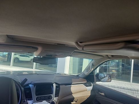 Used 2018 GMC Yukon XL SLT w/ Open Road Package image 25