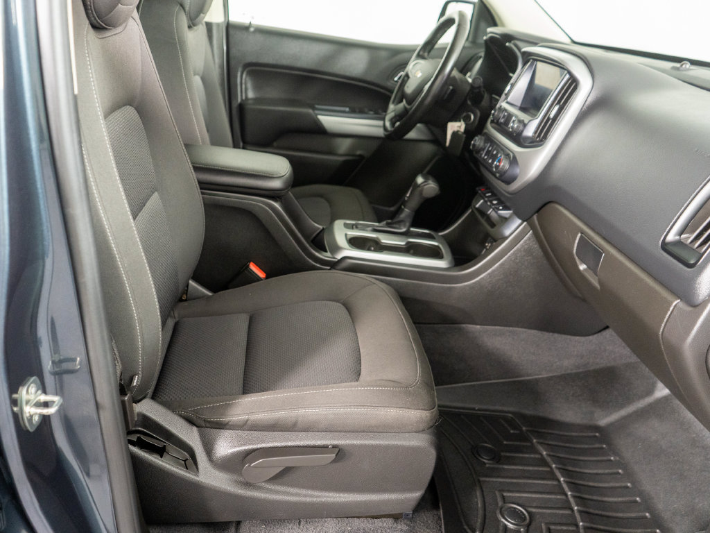 Used 2020 Chevrolet Colorado LT w/ LT Convenience Package AWD/4WD image 8