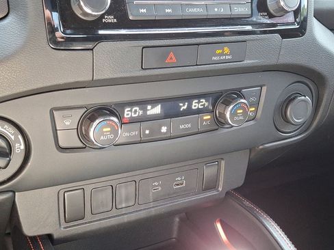 Used 2022 Nissan Frontier PRO-4X w/ Off-Road Protection Package image 18