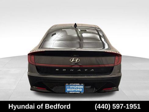 Used 2023 Hyundai Sonata SEL w/ Convenience Package FWD image 6
