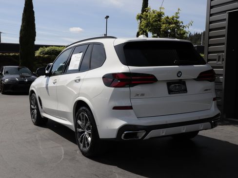 Used 2026 BMW X5 xDrive40i AWD/4WD image 6