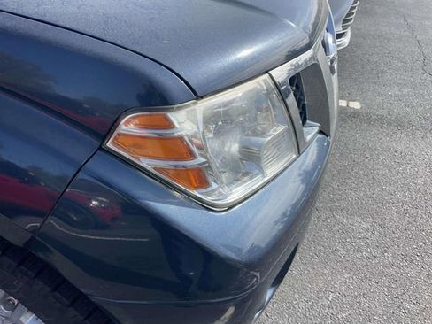 Used 2019 Nissan Frontier SV image 13