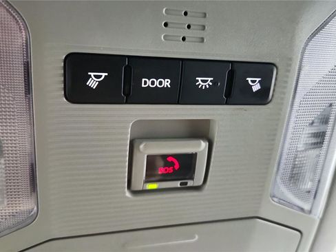 Used 2024 Toyota RAV4 Adventure AWD/4WD image 26