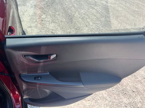 Used 2023 Hyundai Kona SEL FWD image 27