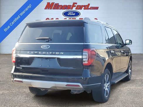 Certified 2024 Ford Expedition Limited image 3