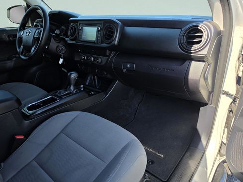Used 2019 Toyota Tacoma SR w/ SR Convenience Package RWD image 16