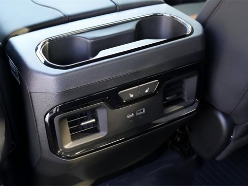 New 2026 GMC Sierra 2500 AT4 w/ AT4 Premium Plus Package image 31