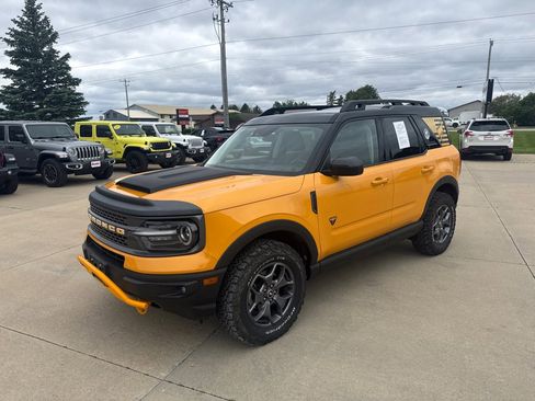 Used 2022 Ford Bronco Sport Badlands w/ Premium Package AWD/4WD image 1