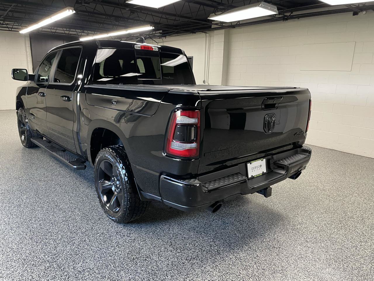 Used 2019 RAM 1500 Big Horn AWD/4WD image 6