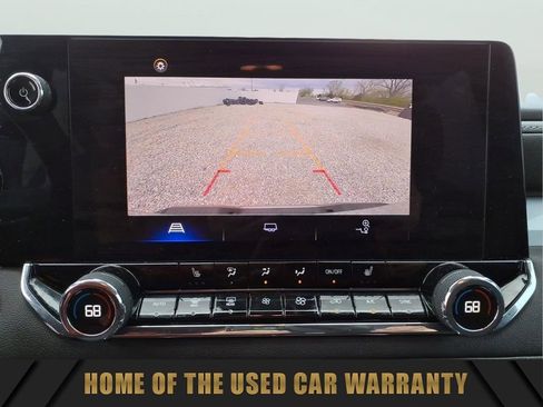 Used 2023 Chevrolet Colorado LT w/ LT Convenience Package II image 25