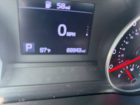 Used 2022 Kia Sportage EX w/ EX Technology Package AWD/4WD image 17