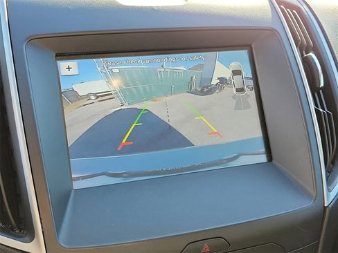 Used 2018 Ford Edge SEL w/ Equipment Group 201A image 28