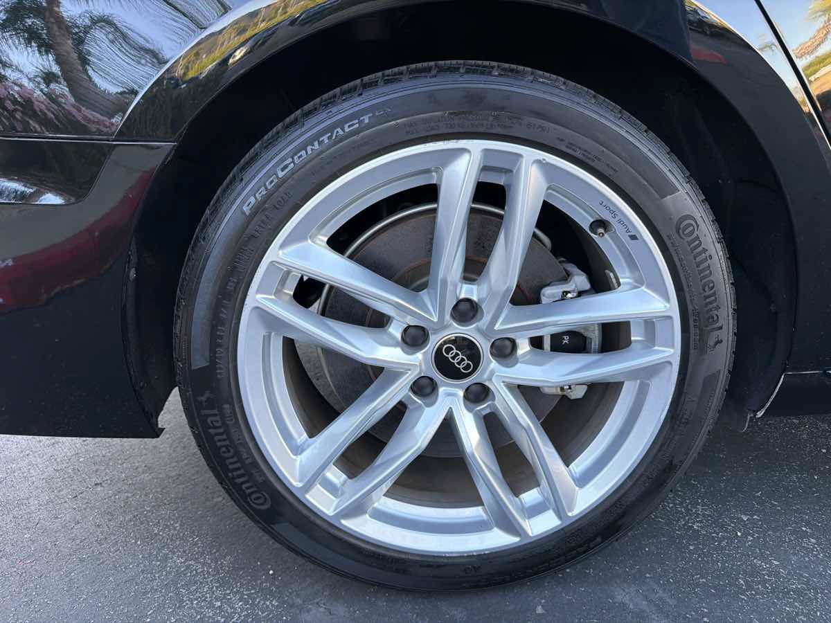 Used 2023 Audi A4 2.0T Premium AWD/4WD image 41