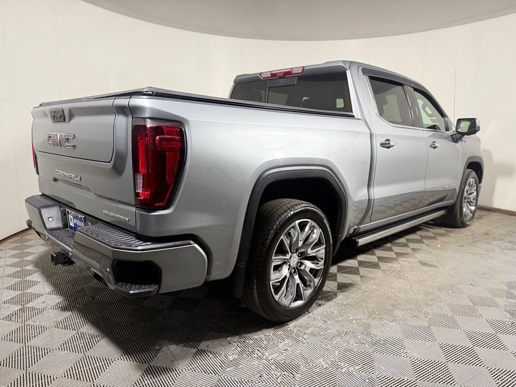 Used 2024 GMC Sierra 1500 Denali AWD/4WD image 7