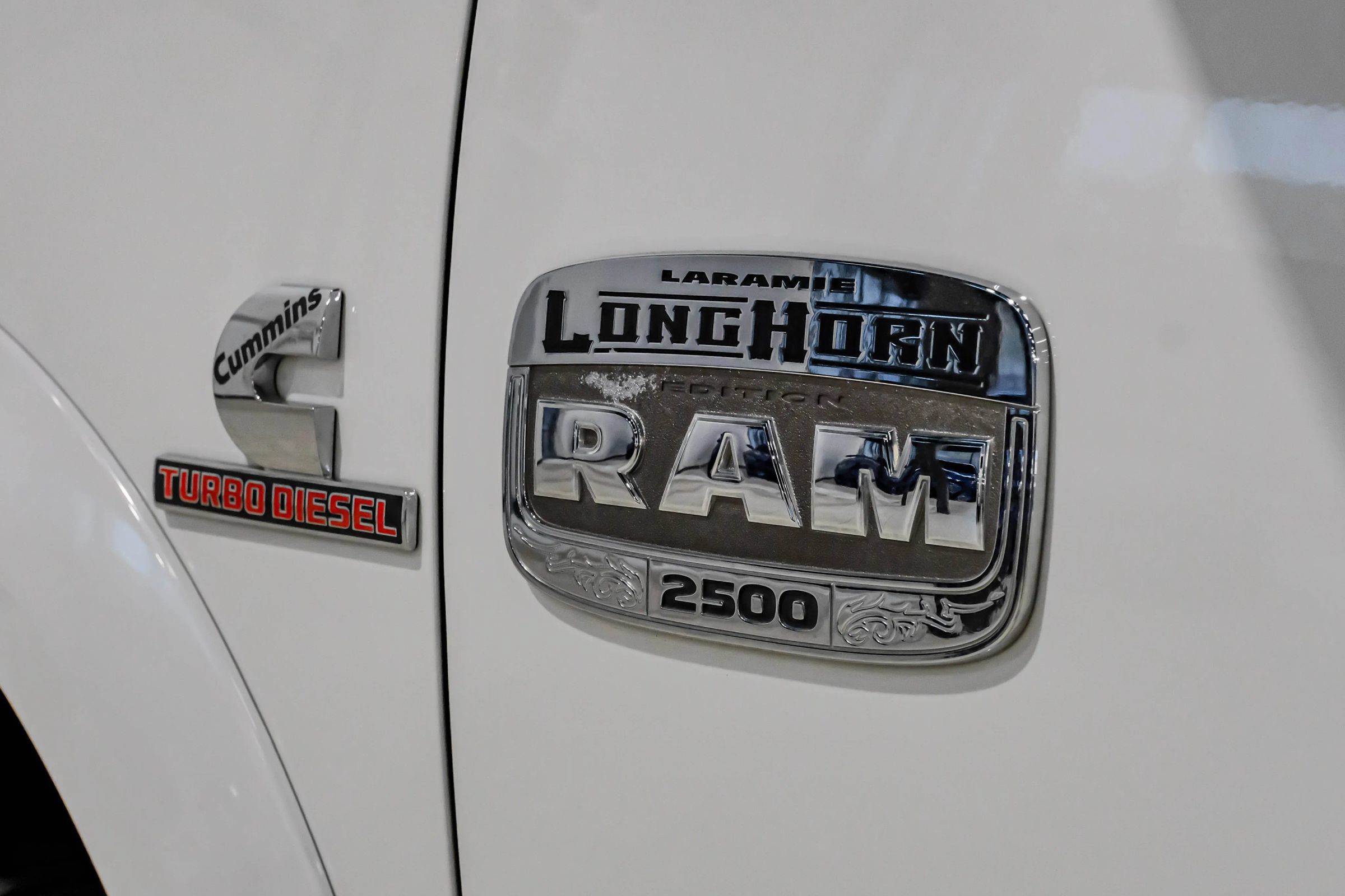 Used 2017 RAM 2500 Longhorn w/ Convenience Group AWD/4WD image 58
