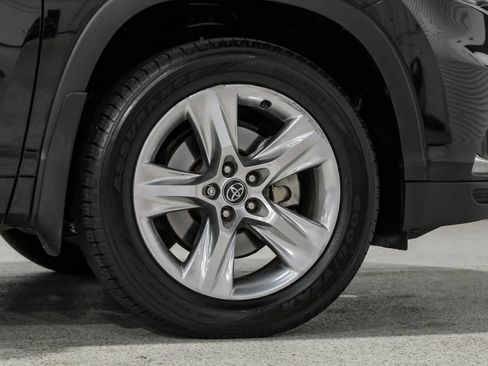 Used 2016 Toyota Highlander Limited Platinum AWD/4WD image 76