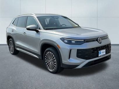 New 2025 Volkswagen Tiguan S