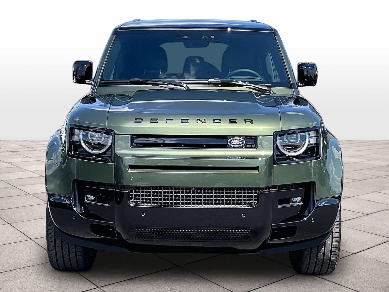 New 2026 Land Rover Defender 110 X-Dynamic SE AWD/4WD image 5