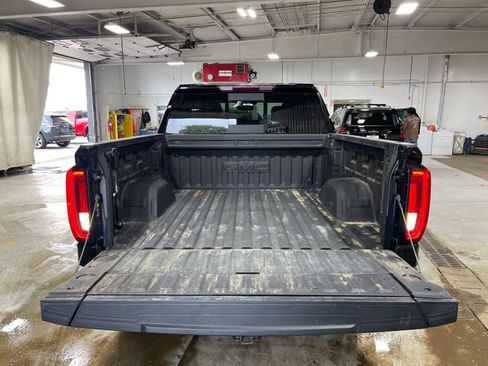 Used 2021 GMC Sierra 1500 SLT AWD/4WD image 23