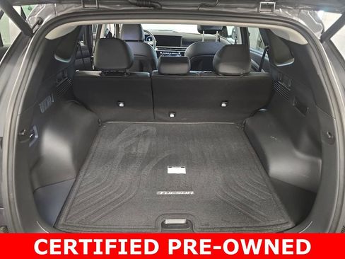 Used 2025 Hyundai Tucson SEL AWD/4WD image 13