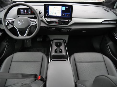 Certified 2023 Volkswagen ID.4 Pro S Plus AWD/4WD image 10