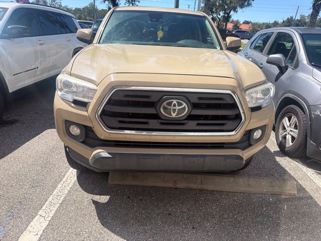 Used 2019 Toyota Tacoma SR5 RWD image 8