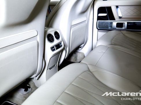 Used 2021 Mercedes-Benz G 550 w/ AMG Line image 19