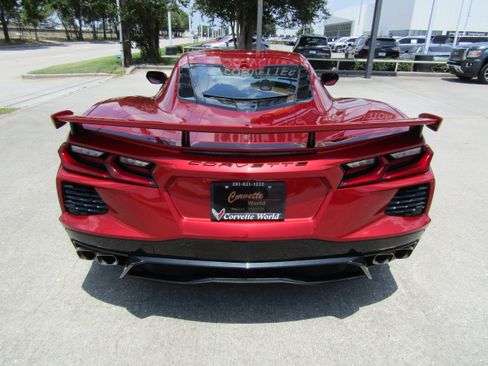 Used 2025 Chevrolet Corvette Stingray Premium Cpe w/ Z51 Performance Package RWD image 6