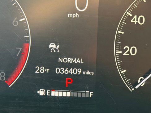 Used 2024 Honda HR-V Sport image 18