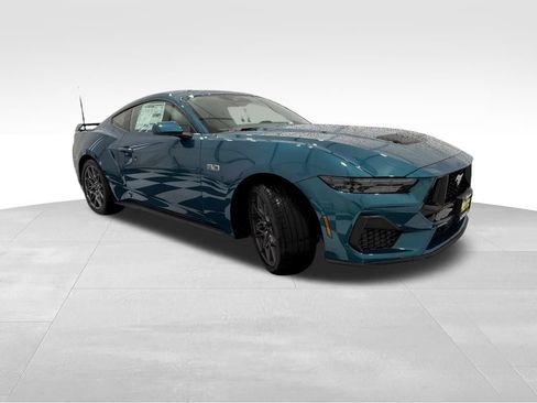 New 2026 Ford Mustang GT Premium w/ GT Performance Package RWD image 6