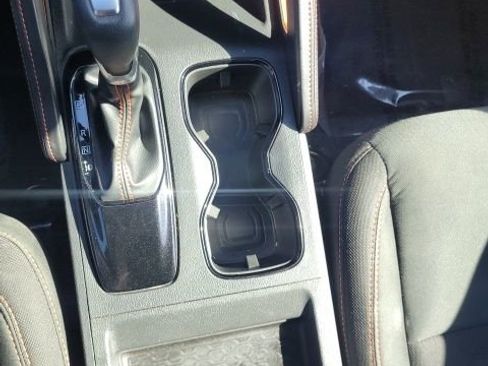 Used 2025 Nissan Frontier PRO-4X image 21