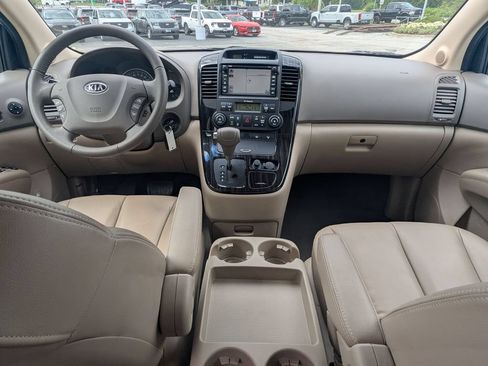 Used 2011 Kia Sedona EX w/ Luxury Pkg FWD image 19