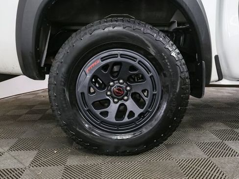 Used 2026 Nissan Frontier PRO-4X AWD/4WD image 14