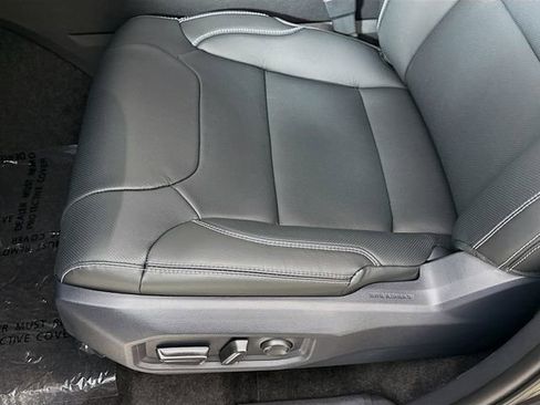 New 2026 Toyota Tundra SR5 AWD/4WD image 18