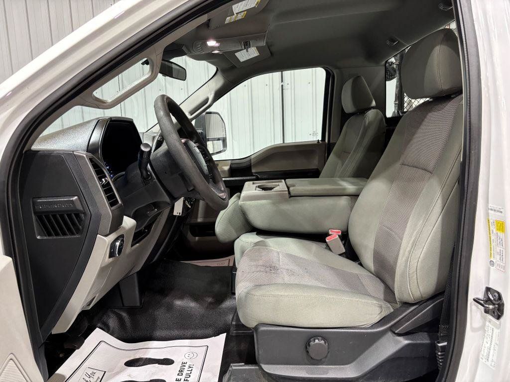 Used 2020 Ford F250 XL w/ Power Equipment Group RWD image 11