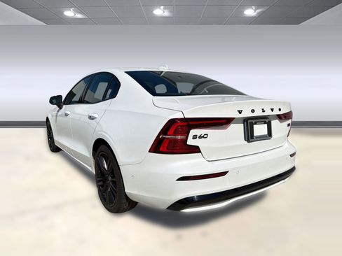 Used 2023 Volvo S60 B5 Ultimate w/ Protection Package Premier FWD image 3