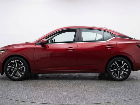 Used 2025 Nissan Sentra SV FWD image 5