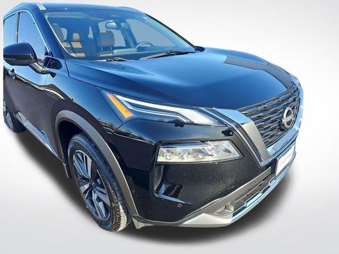 Used 2023 Nissan Rogue Platinum w/ Platinum Premium Package image 11