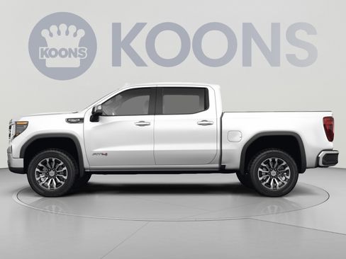 Used 2023 GMC Sierra 1500 AT4 w/ AT4 Premium Package AWD/4WD image 2