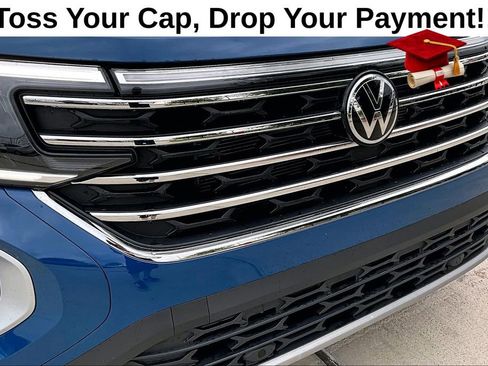 Used 2025 Volkswagen Atlas SE FWD image 37