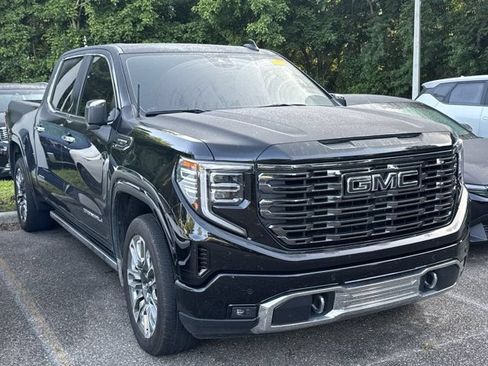 Used 2025 GMC Sierra 1500 Denali Ultimate AWD/4WD image 1