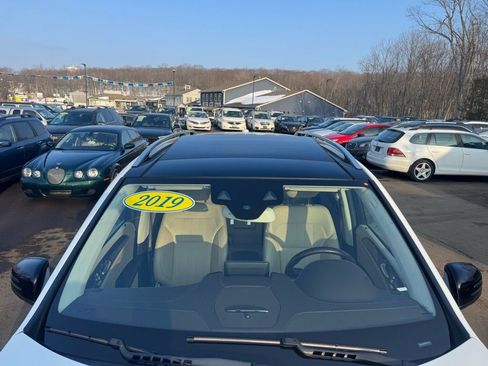 Used 2019 Mercedes-Benz GLE 43 AMG 4MATIC image 17