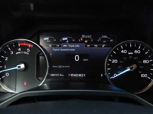 Used 2017 Ford F250 Lariat w/ Lariat Ultimate Package AWD/4WD image 17