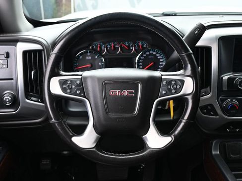 Used 2018 GMC Sierra 1500 SLT w/ Enhanced Driver Alert Package RWD image 12