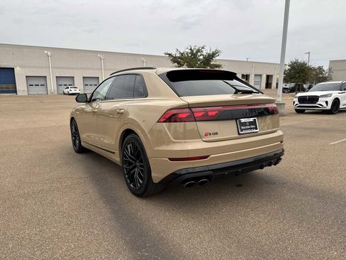 Used 2024 Audi SQ8 Prestige image 4