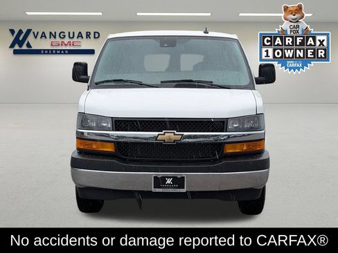 Used 2025 Chevrolet Express 3500 LT w/ LT Preferred Equipment Group RWD image 2