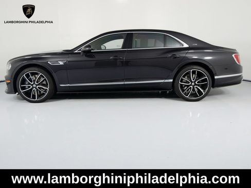 Used 2024 Bentley Flying Spur V8 AWD/4WD image 8