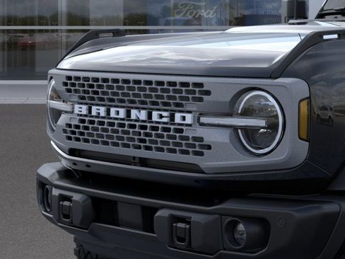 New 2026 Ford Bronco Badlands w/ Sasquatch Package AWD/4WD image 46