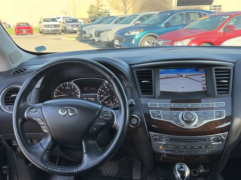 Used 2017 INFINITI QX60 Luxe w/ Deluxe Technology Package image 9