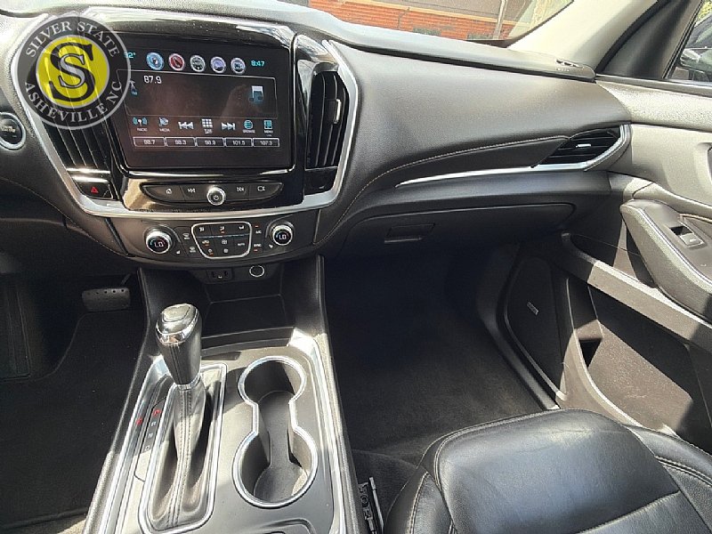 Used 2019 Chevrolet Traverse RS w/ LPO, Floor Liner Package FWD image 23